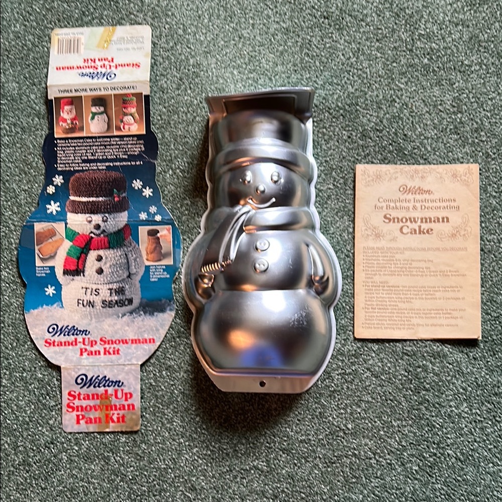 Vintage 1984 Wilton stand up Snowman Cake Pan with original label & instructions